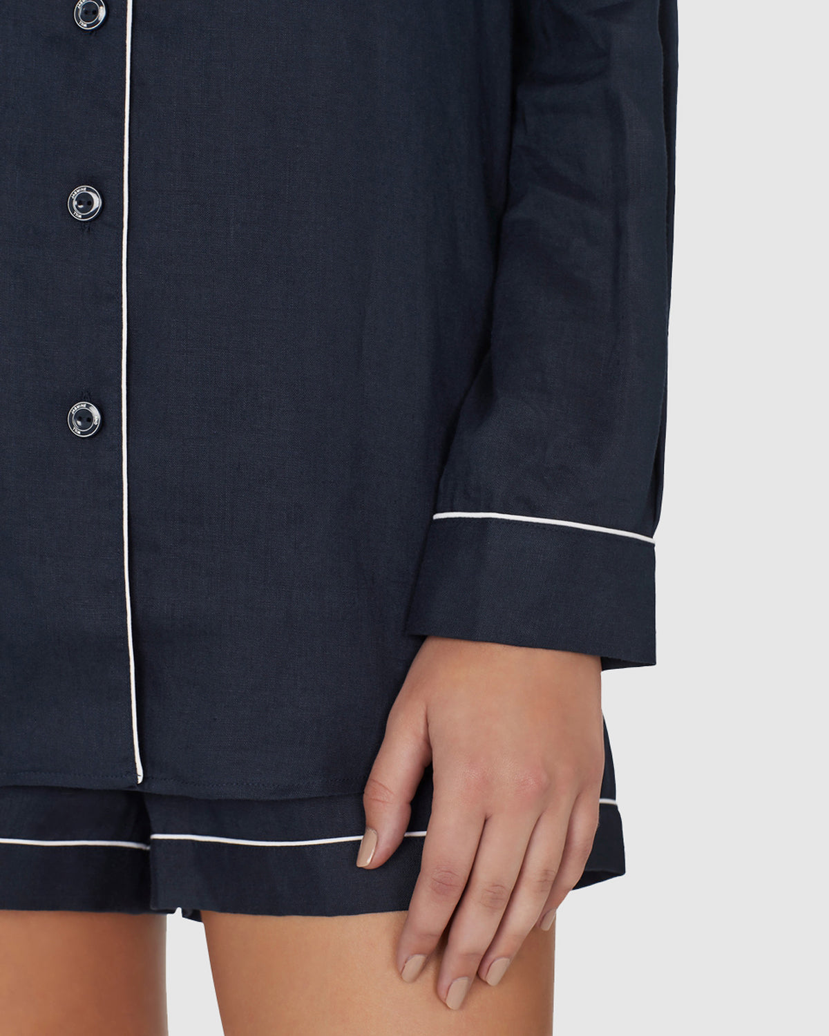 Load image into Gallery viewer, Classic Linen Short Pyjama Set Navy with White Trim
