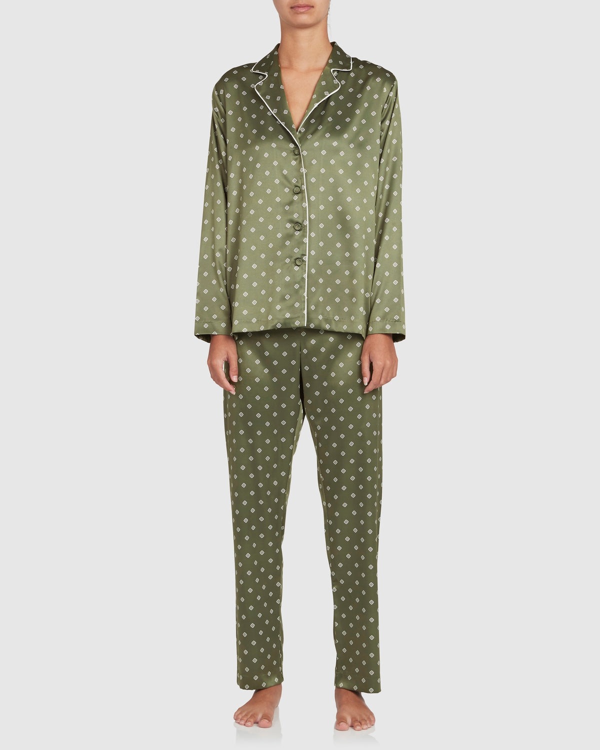 Load image into Gallery viewer, Capri Set - Olive Diamond Print
