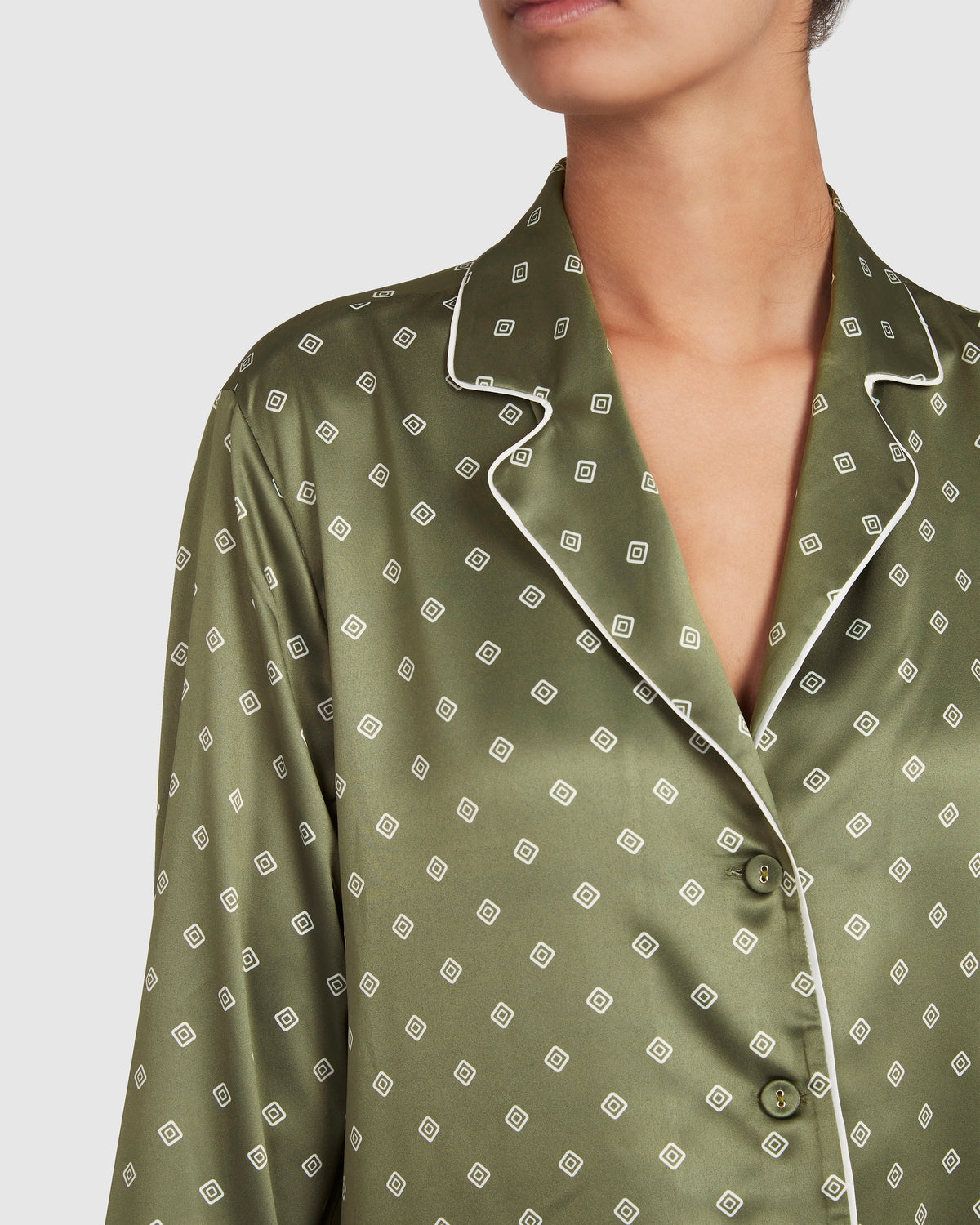 Load image into Gallery viewer, Capri Set - Olive Diamond Print
