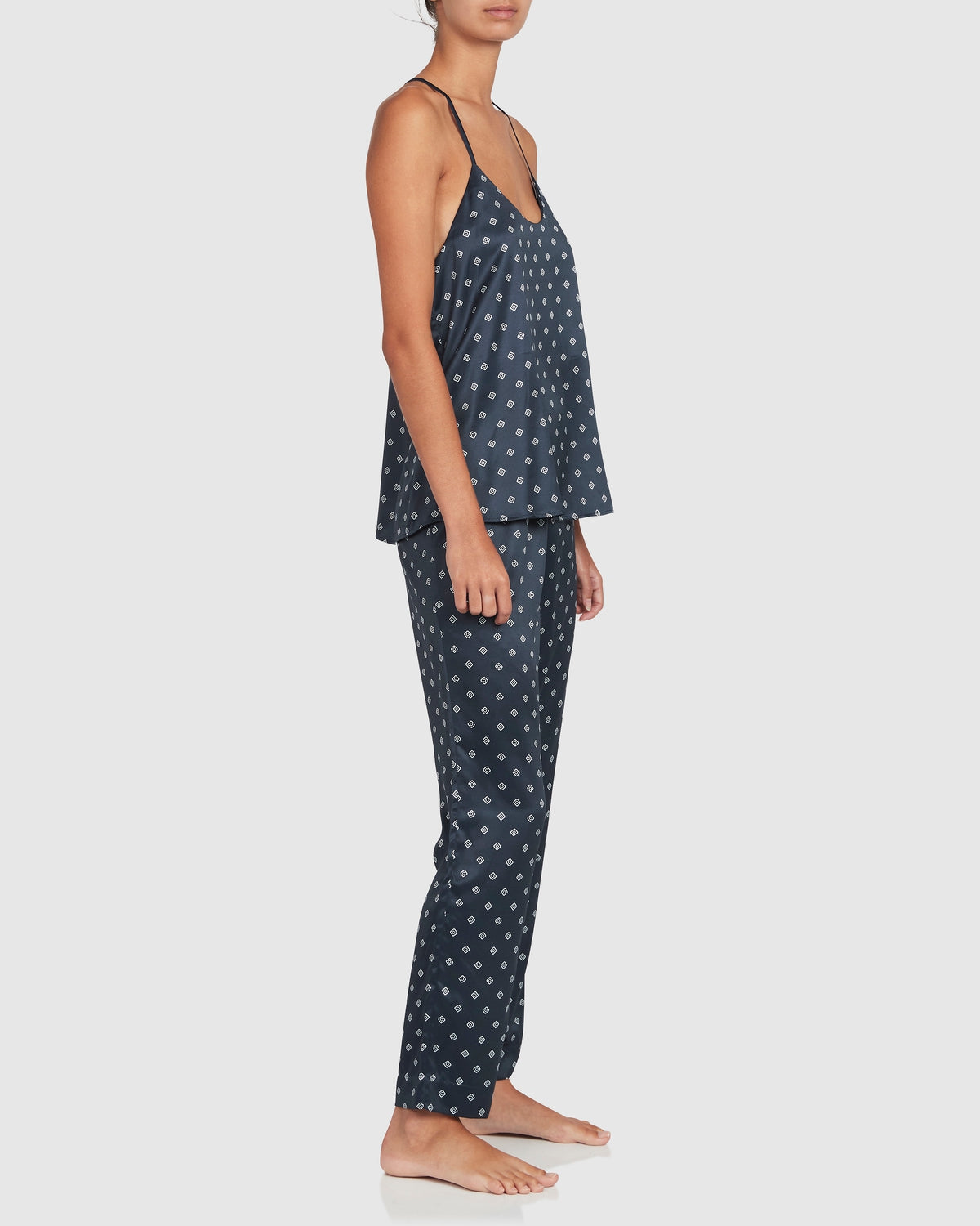 Load image into Gallery viewer, Sorrento Cami and Pant Set - Navy Print
